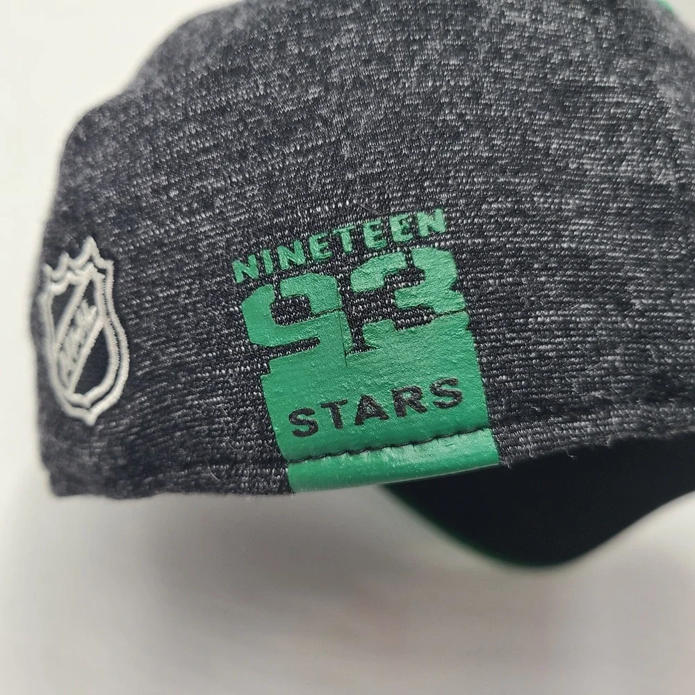 Youth Dallas Stars Hat Fitted One Size Reebok Gray Green NHL Hockey Center Ice